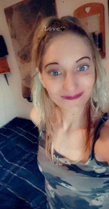 Sparklynn, 28  female escort, Rockford