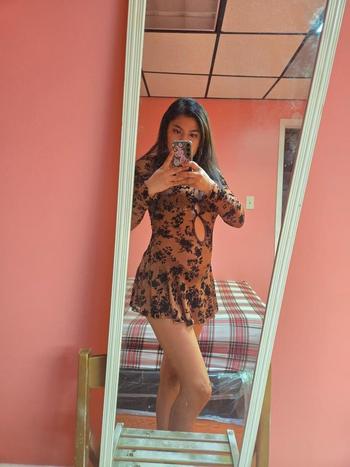 Vely, 28  female escort, Rockford