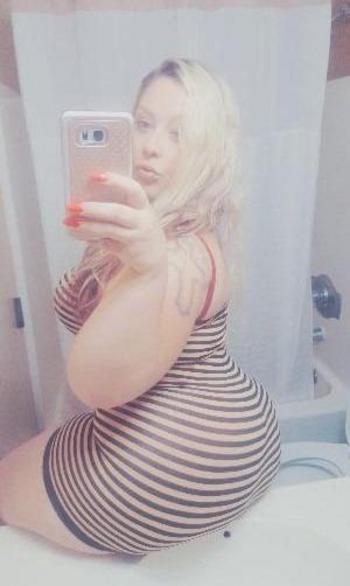 8729017670, female escort, Rockford
